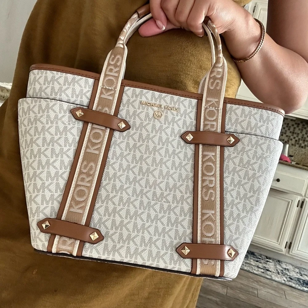 New MK Maeve Signature Logo Small Convertible Open Tote Bag - Picture 4 of 8